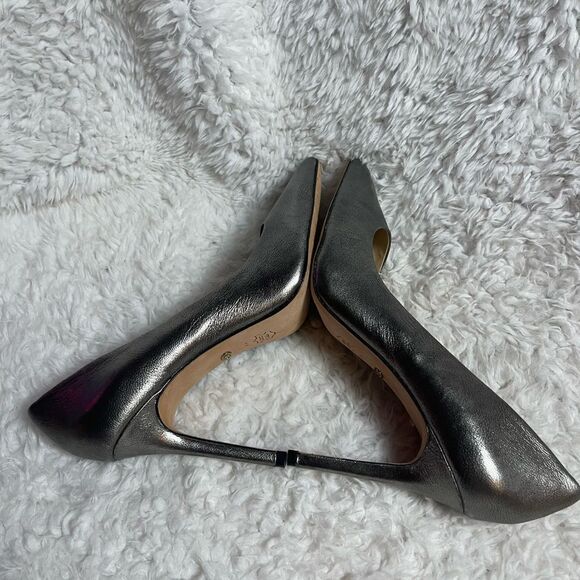 Charles David leather metallic gray slip on heels size 11 pointed toe Size 11 - Picture 6 of 11
